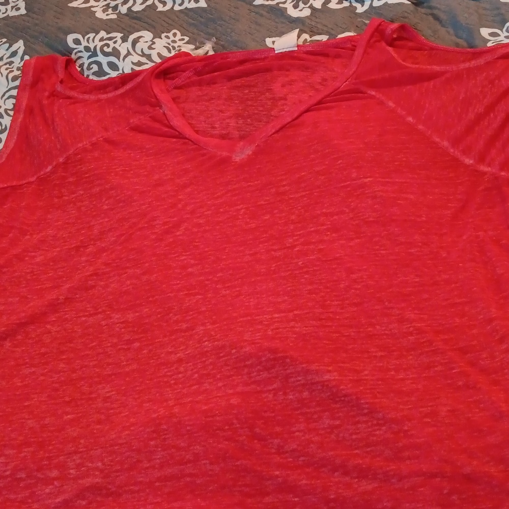 Plus size 2x 20w 22w top shirt cold shoulder v neck